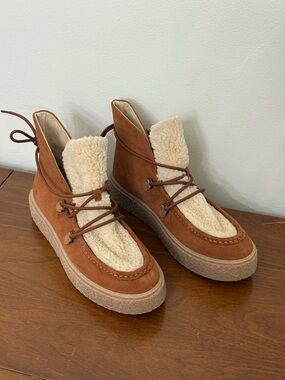 {12} Hush Puppies Bridget Chukka Women's Boots Cognac Cozy